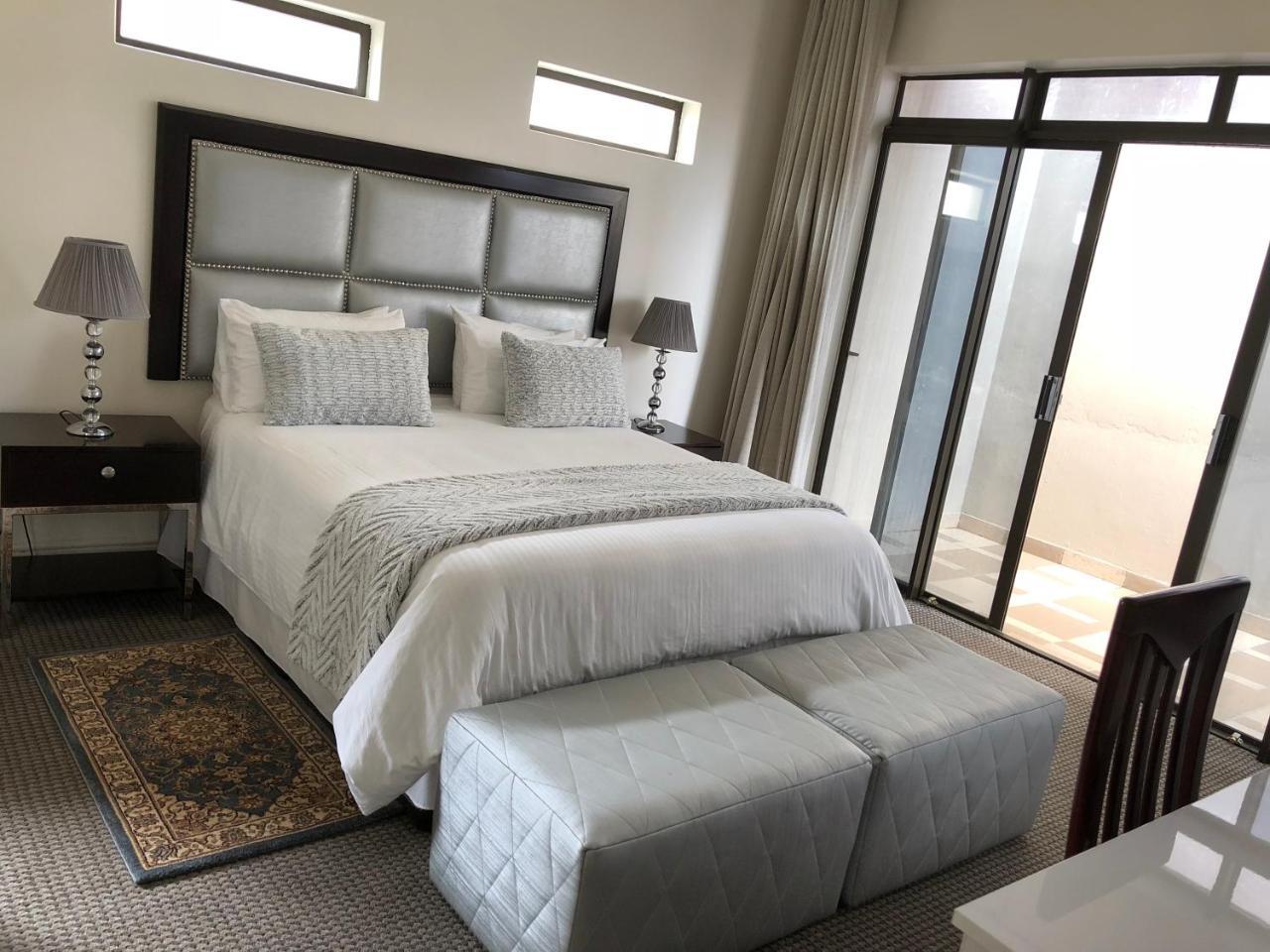 Coral Beach Bed & Breakfast East London Esterno foto